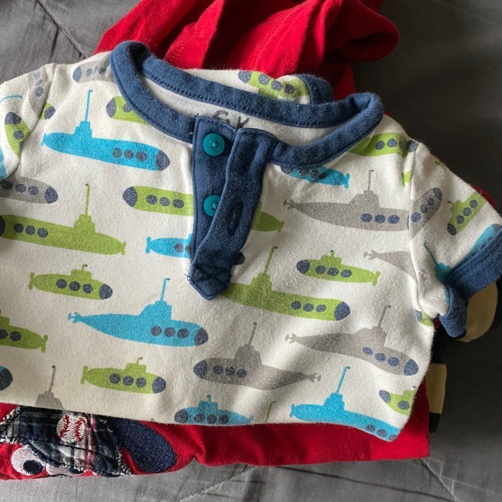 8 Multi branded onesies examples - Picture 9 of 11